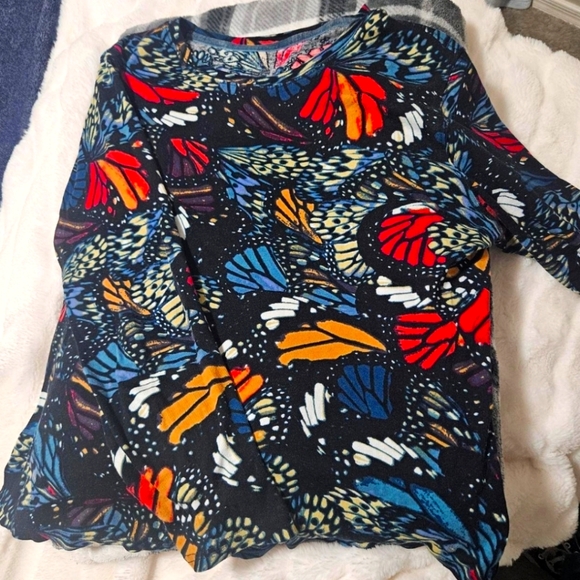 Westbound Colorful Patterned Top - Picture 2 of 5